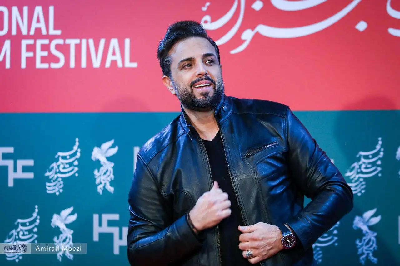 تصاویر - از بغض و ناراحتی تا ماجرای کاهش وزن آقای بازیگر؛ فتوکال و جلسه خبری فیلم سینمایی (پل) در جشنواره فجر