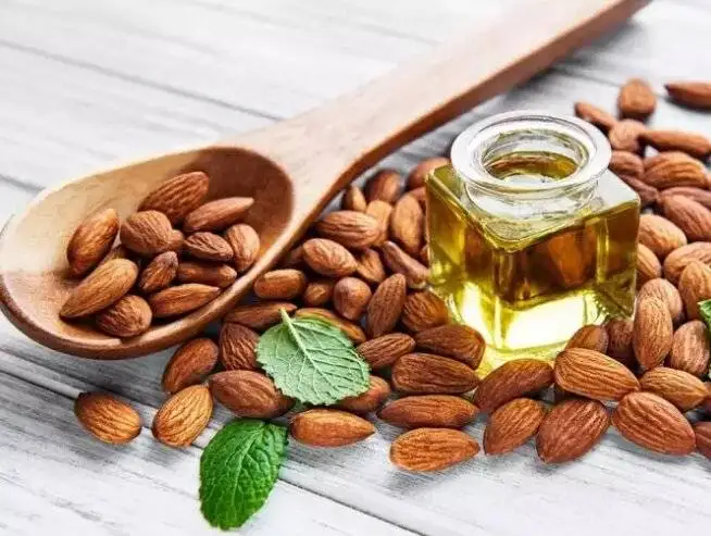 روغن بادام شیرین برای چی خوبه ؟ - بهترین روغن برای پوست صورت را بشناسید