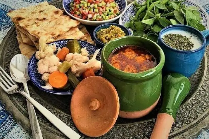 درست کردن آبگوشت سنتی و قهوه خانه ای اصیل دو پیازه