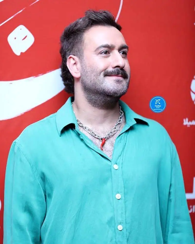 پیراهن سبز و چروک نیما شعبان نژاد سوژه مراسم اکران شد!