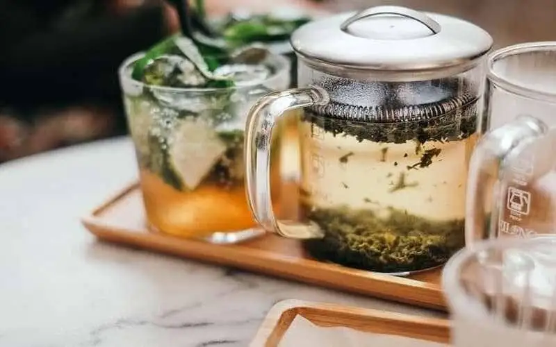 نوشیدنی های کم کالری و بدون قند برای تابستان