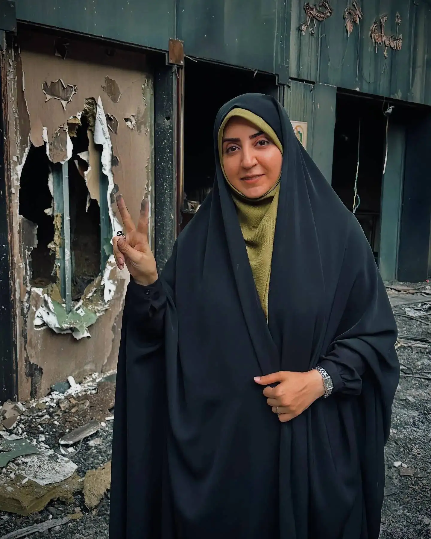 بیوگرافی فضه سادات حسینی مجری و گوینده خبر مذهبی صدا و سیما