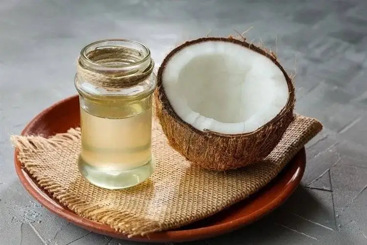 روغن نارگیل بکر؛ سلاح طبیعی بر علیه سرطان؟