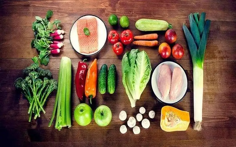 چه بخوریم که انرژی مان در طول روز حفظ شود؟