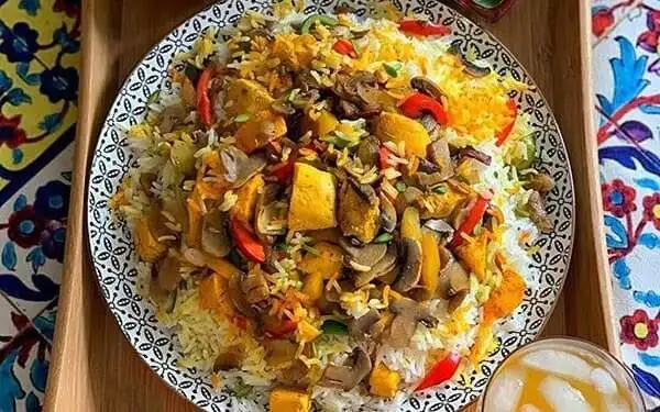درست کردن قارچ پلو خوشمزه با نخودفرنگی به سبک مجلسی