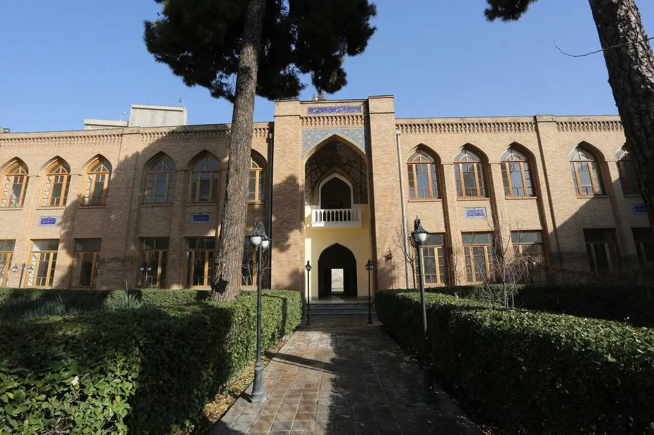 امیری که در سه سال، رهی صدساله رفت