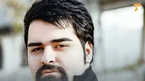 دانلود آهنگ ریمیکس تو که دیدی غریبیمو چرا فکر سفر کردی از علی ارشدی - تو دستای منو عادت به دستای خودت دادی