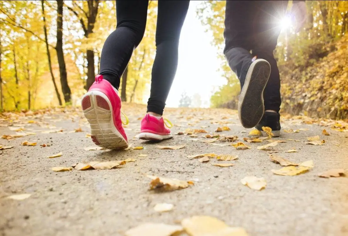 با این سه ورزش به جنگ بی خوابی بروید