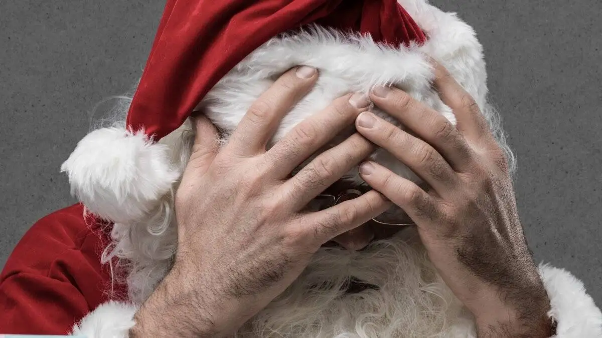 وقتی دو قطب شمال داریم! - راز مسیریابی بابانوئل در دنیایی با دو قطب شمال