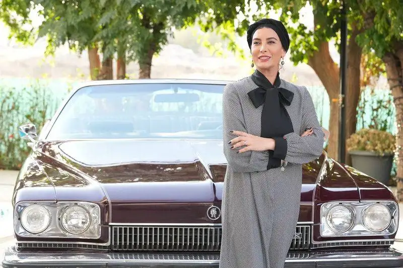 چهره ها - پری سیمای سریال ستایش با یک تیپ خاص و کلاسیک