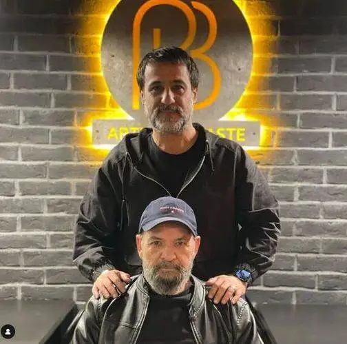 عکس - بررسی کافه لاکچری رامین راستاد بازیگر سریال پوست شیر - حضور افراد سرشناس در کافه آقای بازیگر