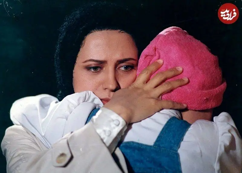 عکس - سفر در زمان ؛ (لعیا زنگنه) 28 سال قبل در 31 سالگی و حالا در 60 سالگی - پیرنشو ترین خانم بازیگر ایرانی!