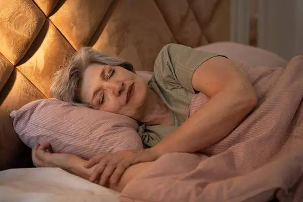 یک هفته آزمایش خواب بهتر؛ عادت هایی که واقعاً جواب دادند