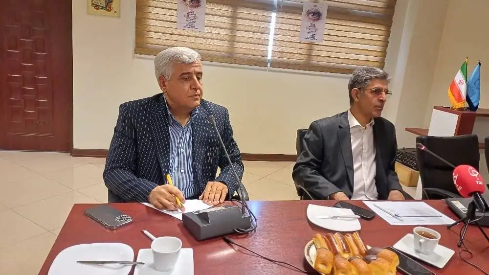 هیچ شاهد علمی وجود ندارد که نور صفحه موبایل می تواند به چشم ما آسیب بزند - ازدواج فامیلی سبب افزایش بیماری های ارثی شده