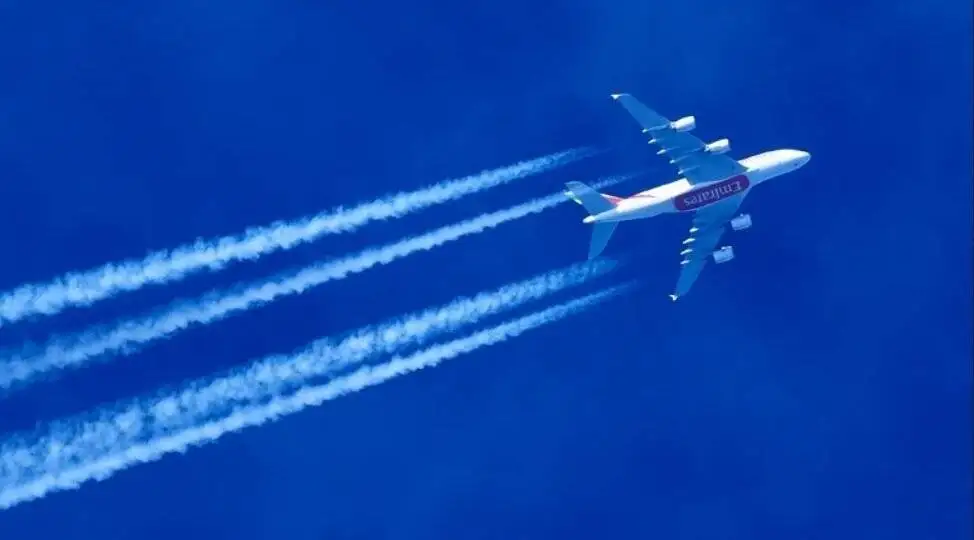 اگر سرعت هواپیما از سرعت چرخش زمین بیشتر باشد، چه می شود؟