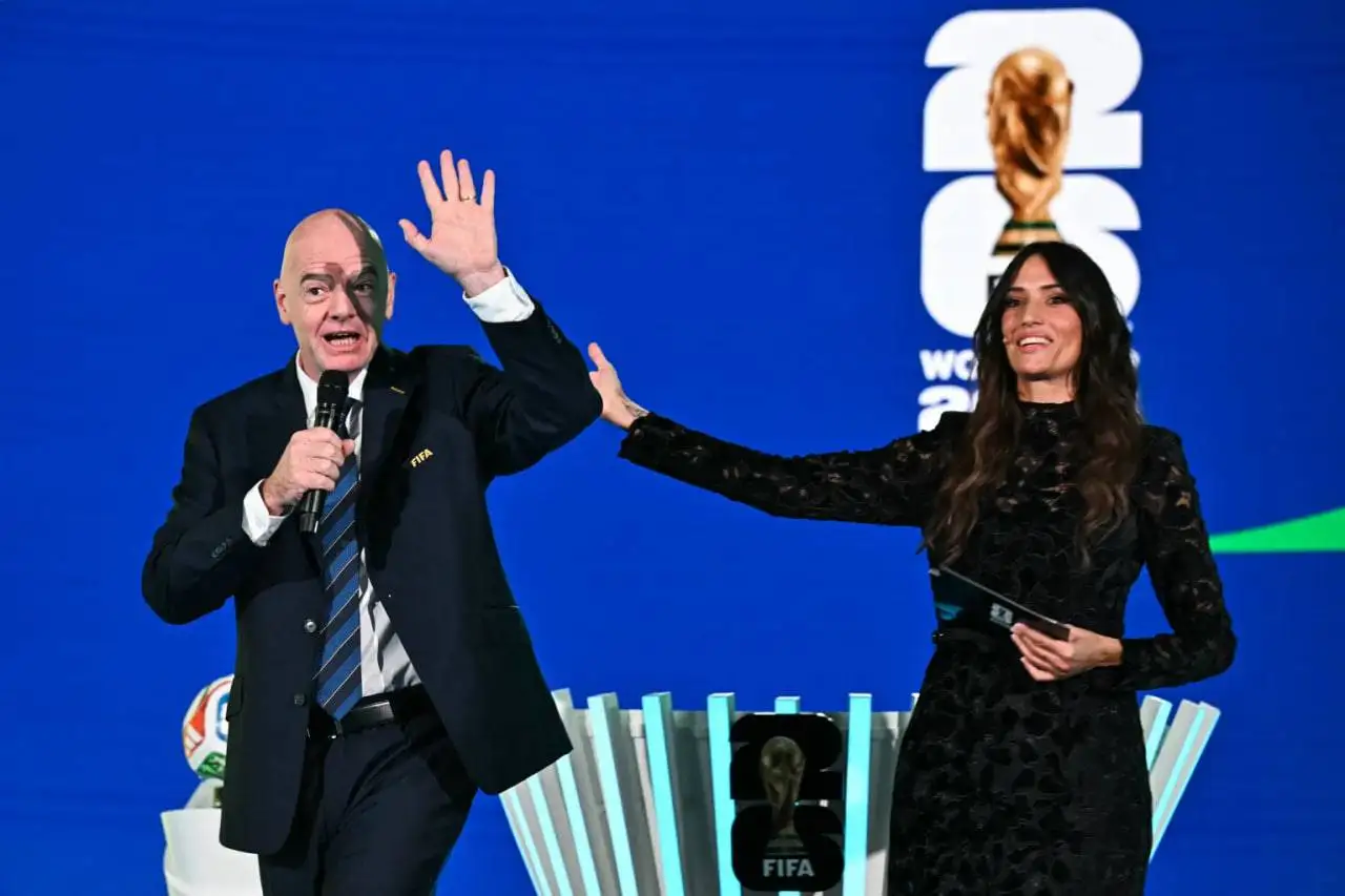 تصویر - مجری مراسم قرعه کشی جام جهانی 2026