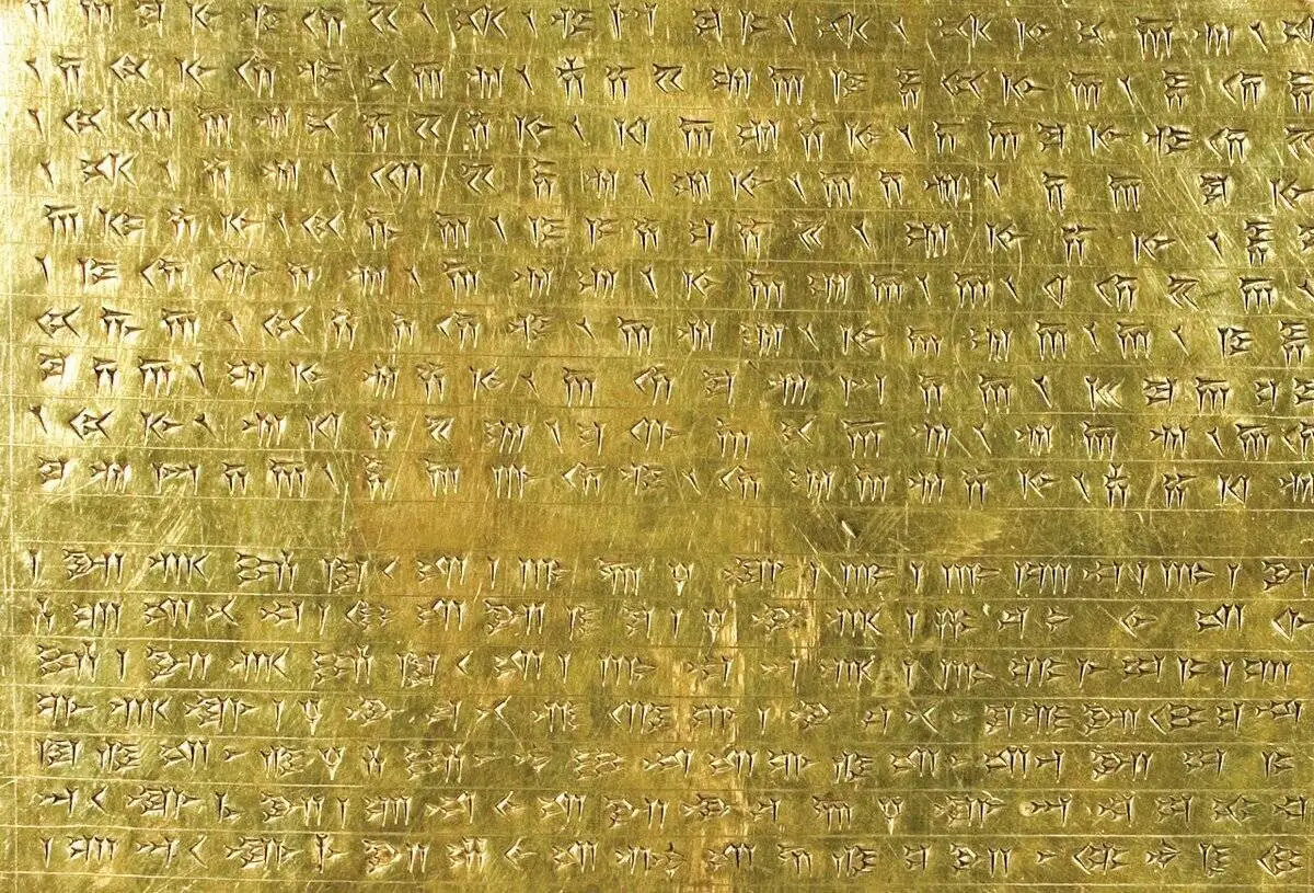 جواهرات ارزشمندی که از موزه های بزرگ ربوده شدند