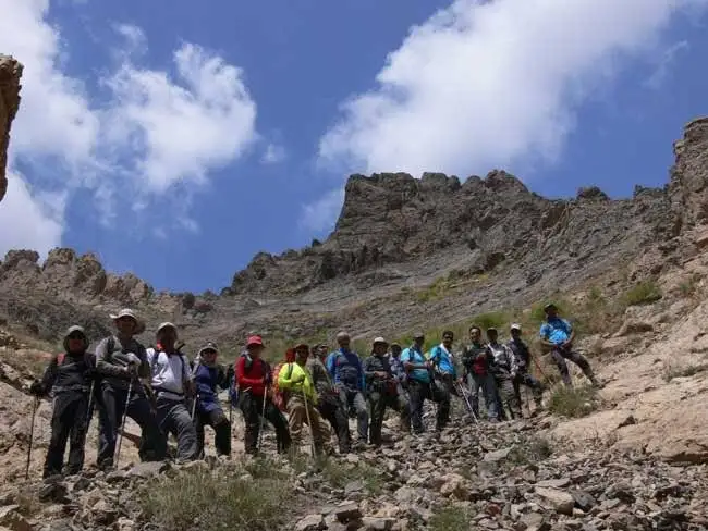 آشنایی با معروف ترین و بهترین قله های تهران برای کوهنوردی