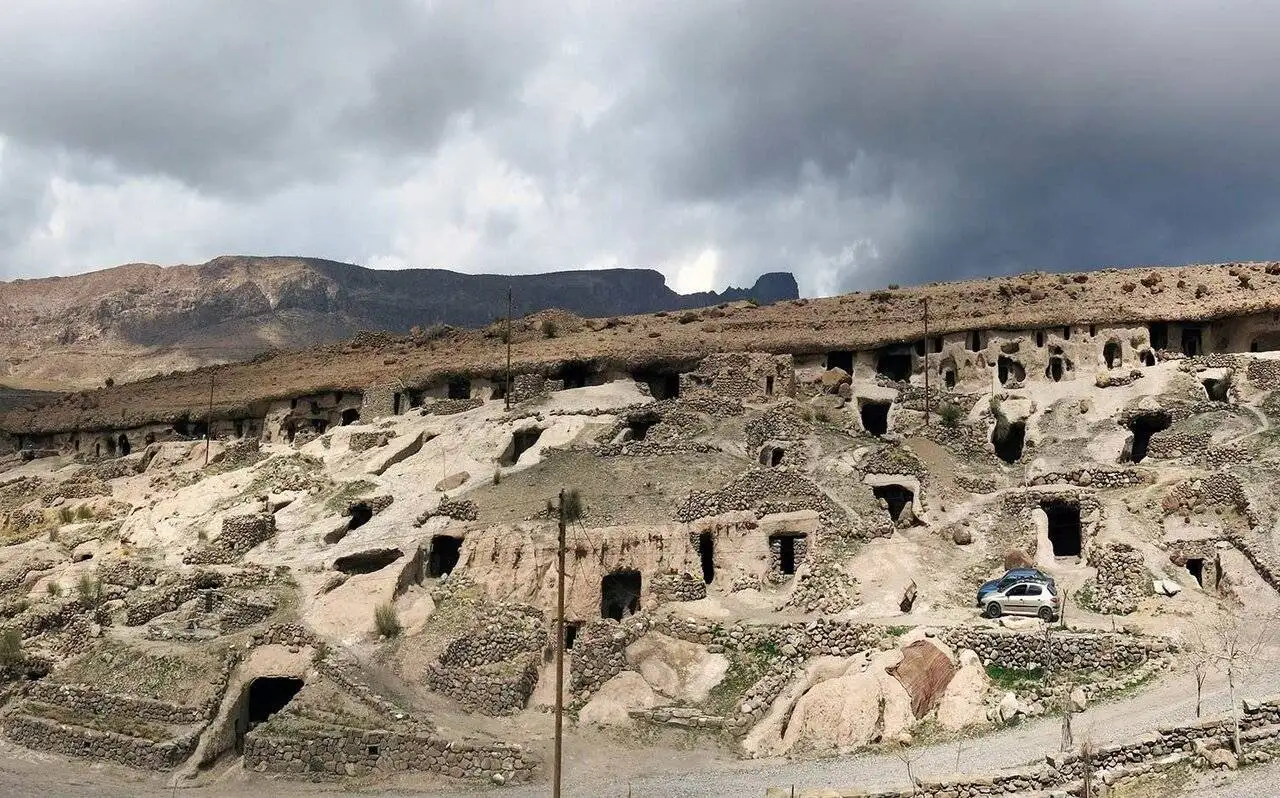 آشنایی با چند مقصد گردشگری رازآلود و شگفت انگیز در گوشه و کنار ایران - جغرافیای جادویی سرزمین ما