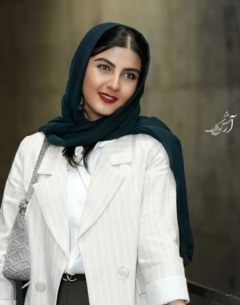 بیوگرافی مریم موسویان، نازی خانم کراش احد پسر شجاع سریال قول مردونه + تصاویری آنتیک خارج از سریال !