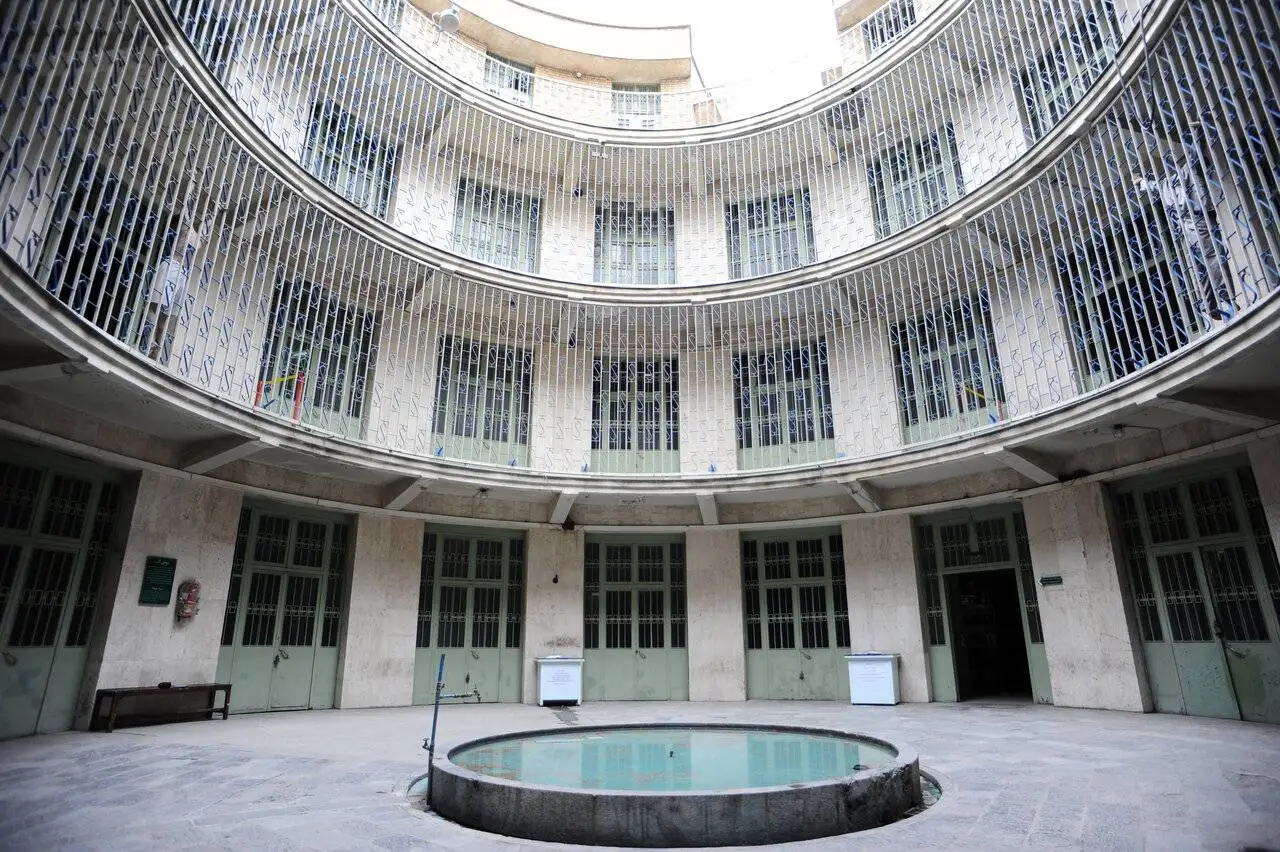 عمارت تاریکی - تصاویری از مخوف ترین شکنجه گاه رژیم پهلوی که حالا موزه عبرت ایران است