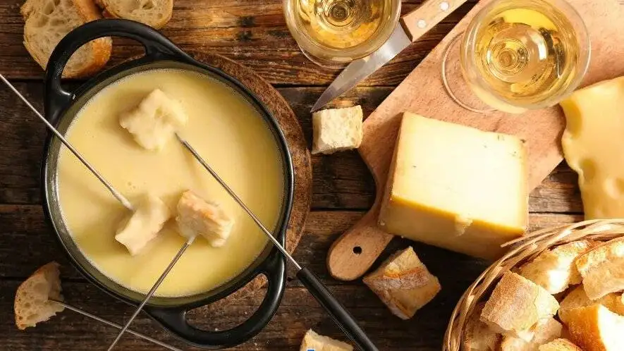 درست کردن 3 سس برای سالاد، انواع سوخاری و سیب زمینی