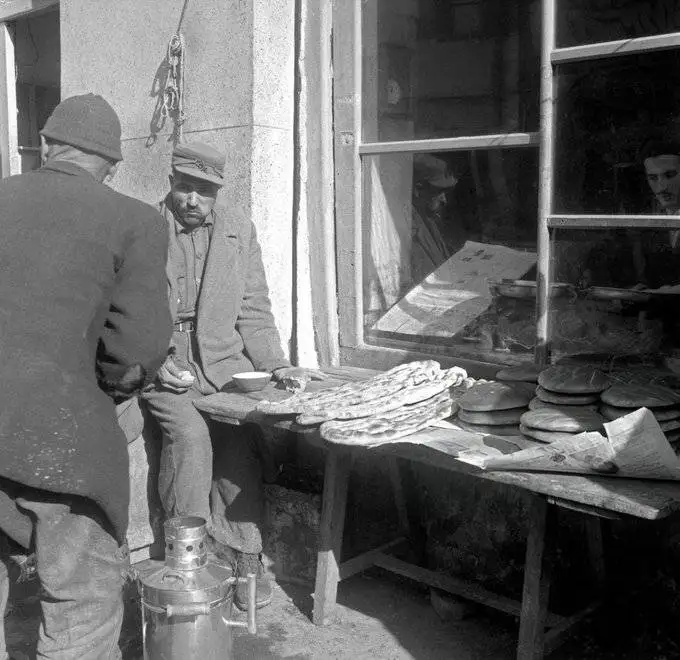 تصاویری از تهران 1335 که توسط (ایتالیایی دیوانه) ثبت شده