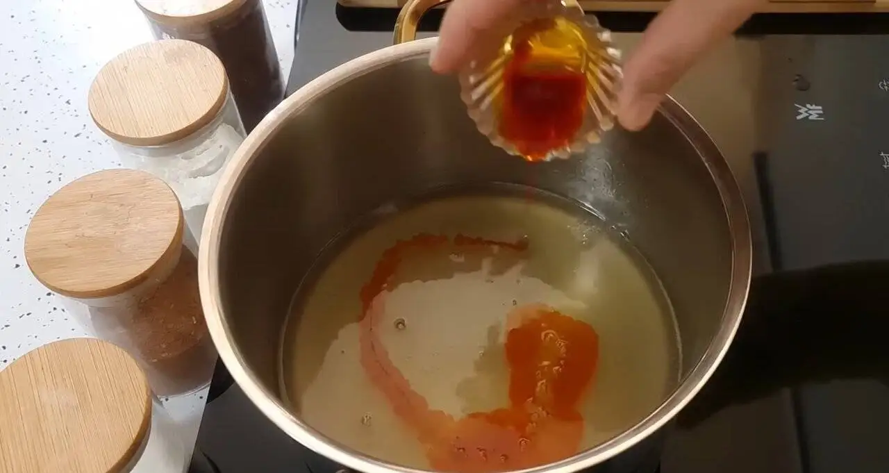 شکرپلوی شیرازی؛ عطرِ طلایی زعفران در شب یلدا