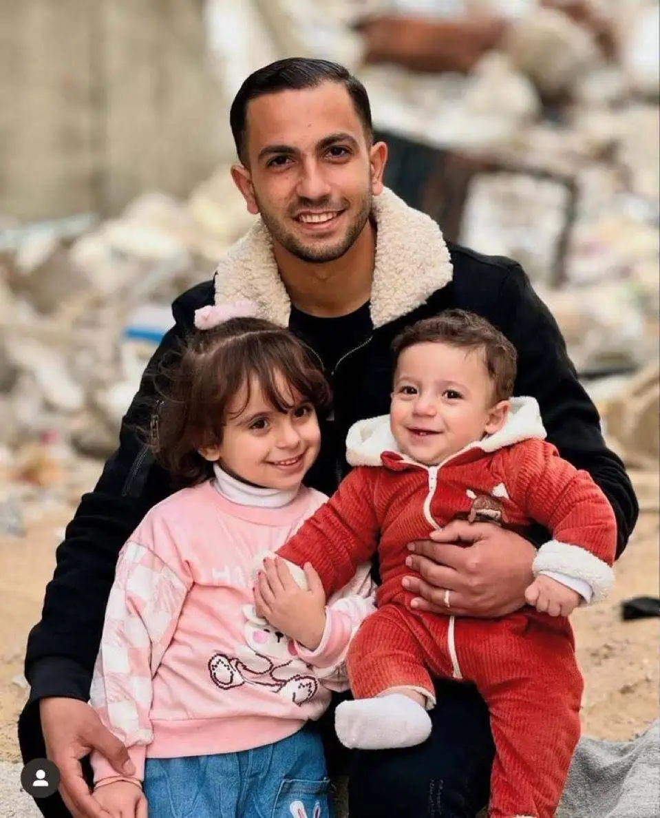 لحظه تأثیرگذاری که خبرنگار شهید با دخترش ثبت کرد + ویدئو - آخرین خبرنگار الجزیره در غزه همراه 2 فرزندش + عکس