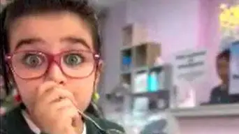 ویدیو - بزرگتر و خوشگلتر شدن هانا پاک نیت قشنگ ترین دختر ایران در انگلیس - نوه زیبای محمود پاک نیت بعد مهاجرت کتاب درسی انگلیسی رو مثل بلبل می خونه ....