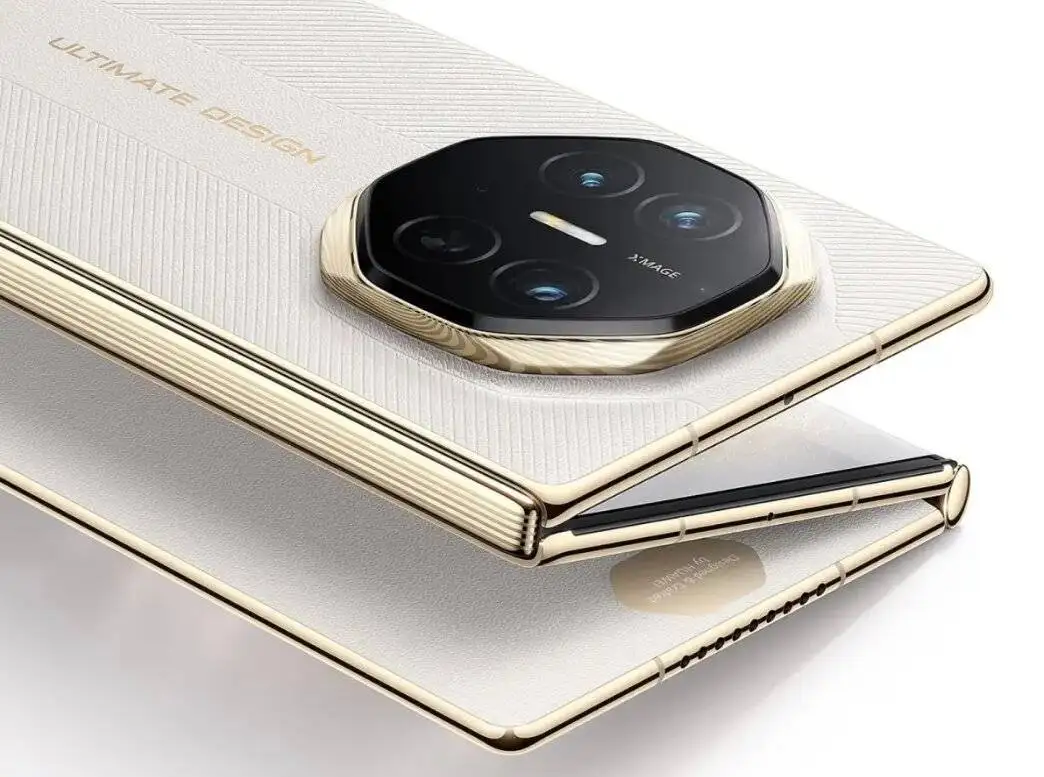 رقابت تنگاتنگ گوشی های سه تاشو در بازار؛ z trifold بهتر است یا mate xts؟