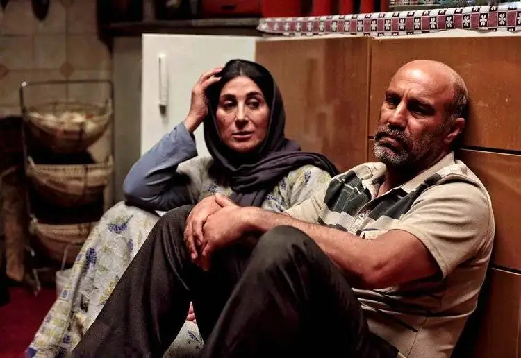 مشاجره محسن توبپیمانده و فاطمه معتمد آریا در این فیلم ببینید