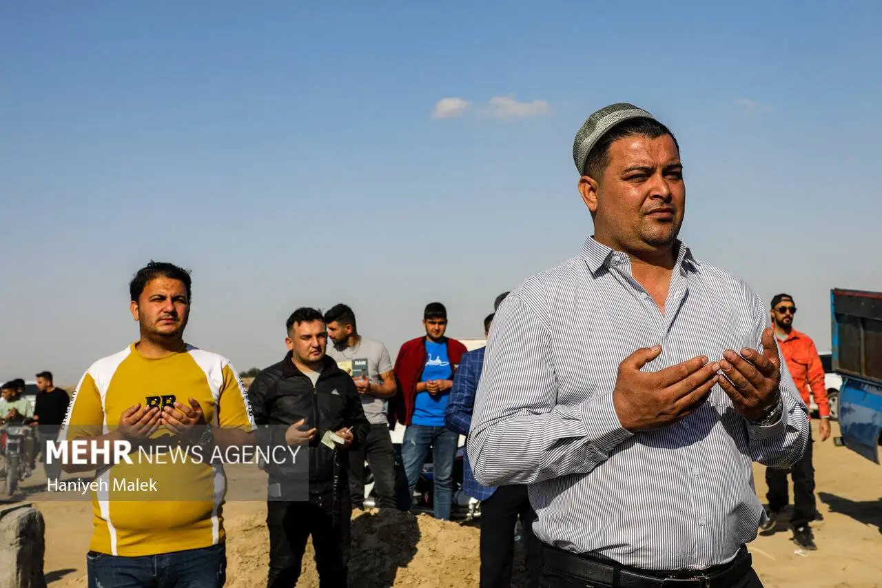 تصاویر مراسم خاکسپاری صابر کاظمی در زادگاهش