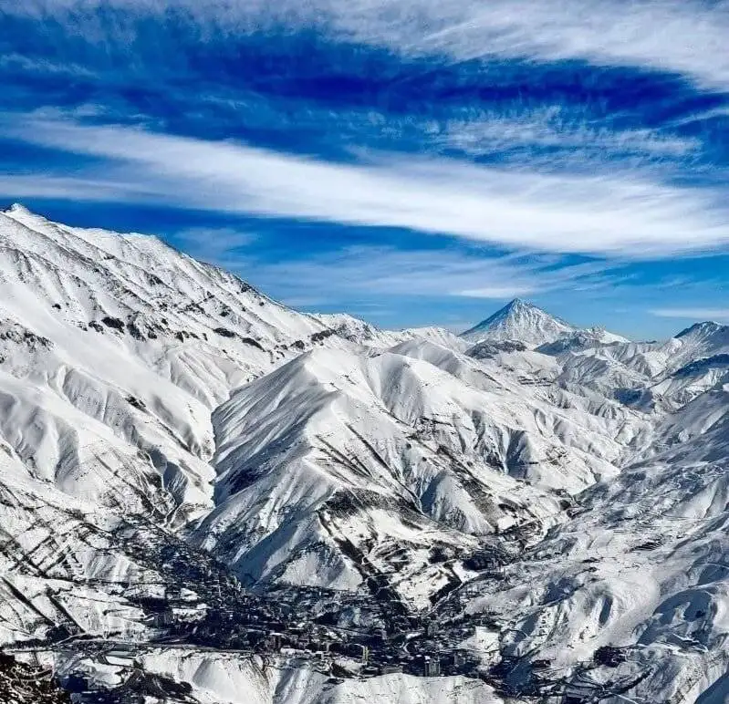 بام ایران در ضیافت ابرها