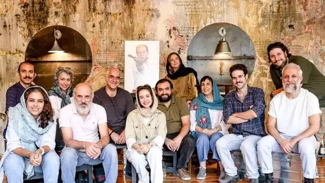 حضور پر رنگ پسیانی ها بر صحنه و به سرانجام رساندن کار نیمه تمام (آتیلا)