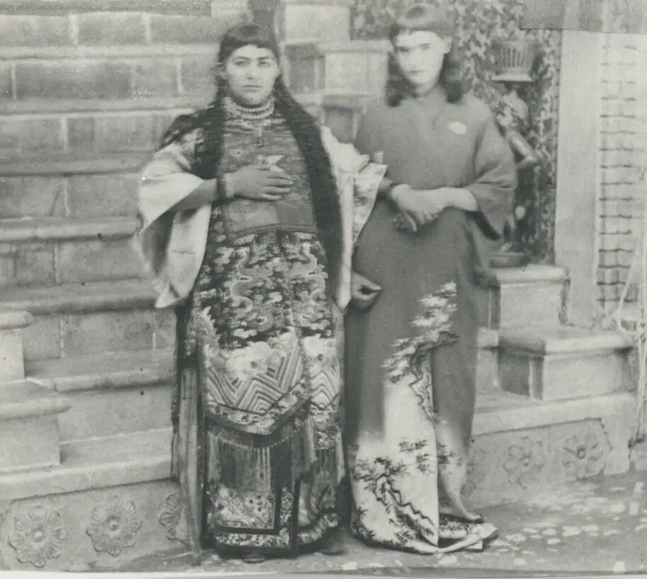 عکس سفر در زمان - این دختر باغبان جایگزین جیران واقعی شاهِ قاجار بود ... - چشمهایش شبیه جیران بود و ...