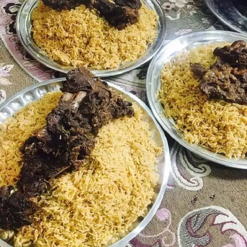 درست کردن تباهگ ؛ غذای لذیذ و اصیل بلوچی در سیستان