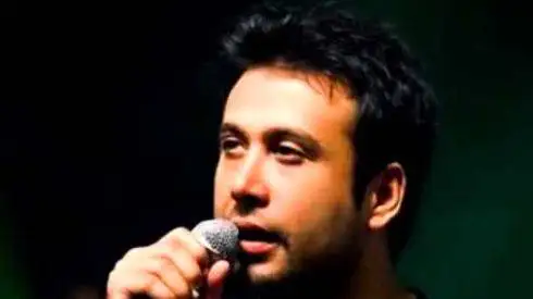 دانلود آهنگ باشکوه محسن چاوشی به نام خاکستر - وقتی که رفت و من از یاد برد...