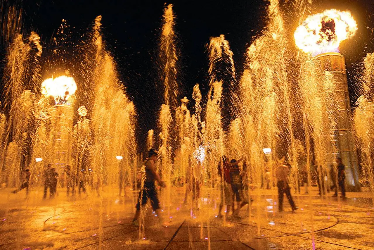 تهرانی ها برای گشت و گذار شبانه کجا می روند؟