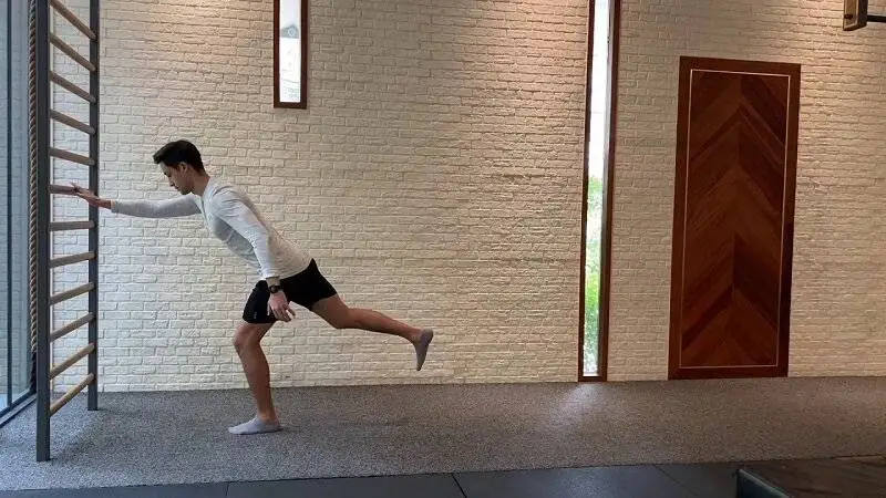 چطور در خانه عضله سازی کنیم؟