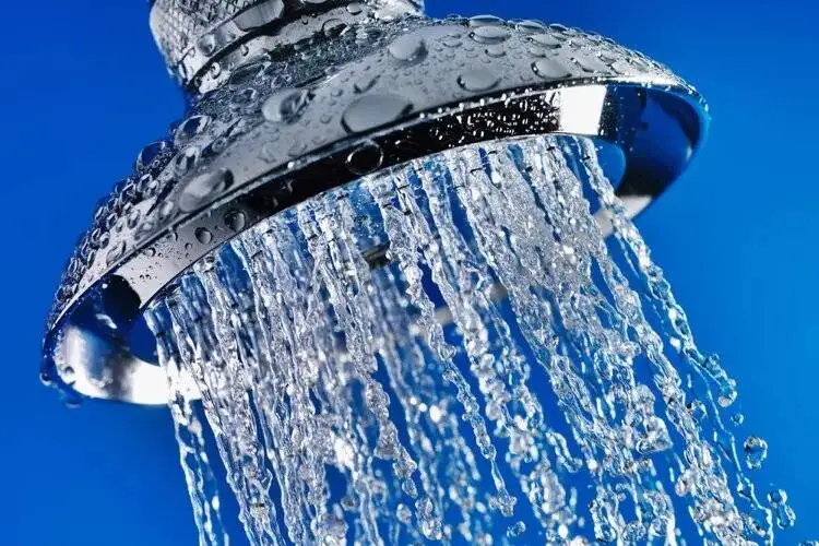 آیا دوش آب سرد همان فواید وان یخ را دارد؟