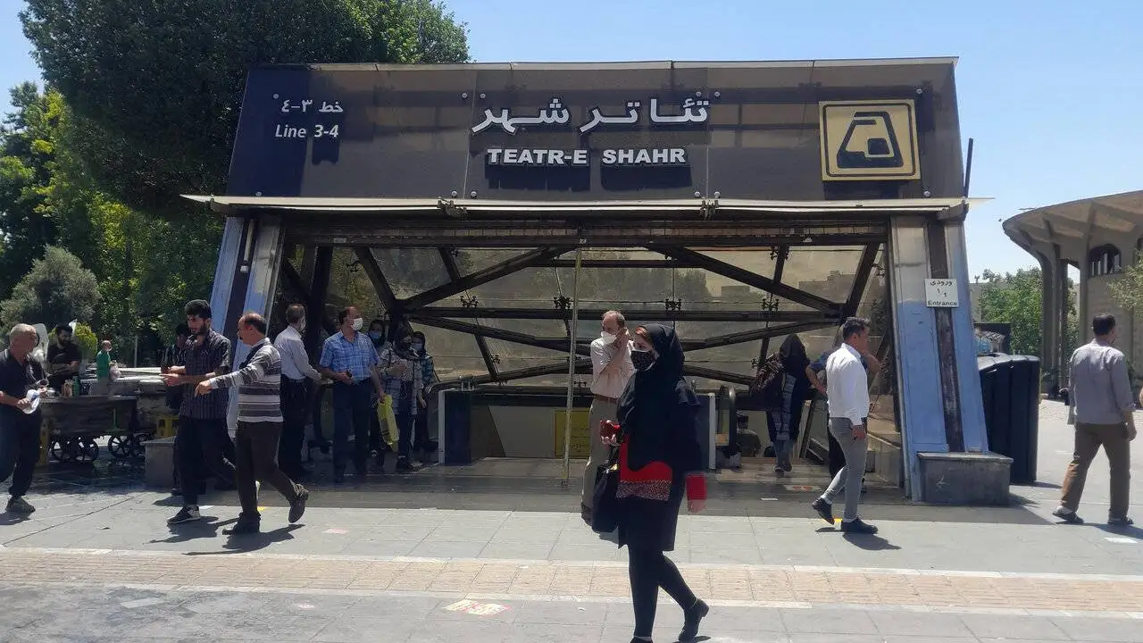 سفری ارزان، سریع و بی دردسر به محبوب ترین نقاط گردشگری پایتخت با مترو