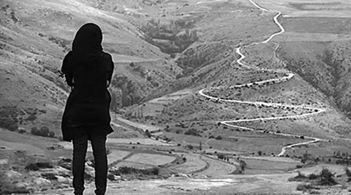 خودکشی زیر سایه نابرابری - از خشونت خانگی تا عدم امکان بیان نیازها؛ چرا زنان بیشتر به خودکشی فکر می کنند؟