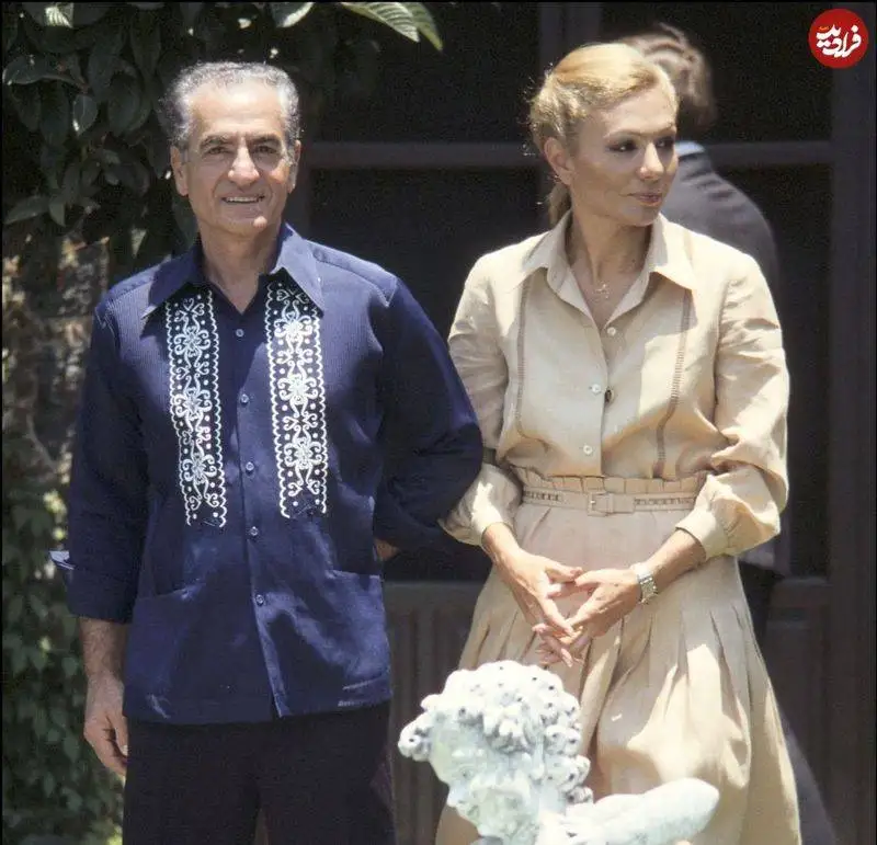 عکس سفر در زمان - (محمدرضا پهلوی در کنار فرح دیبا) در مکزیک - خرداد 1358