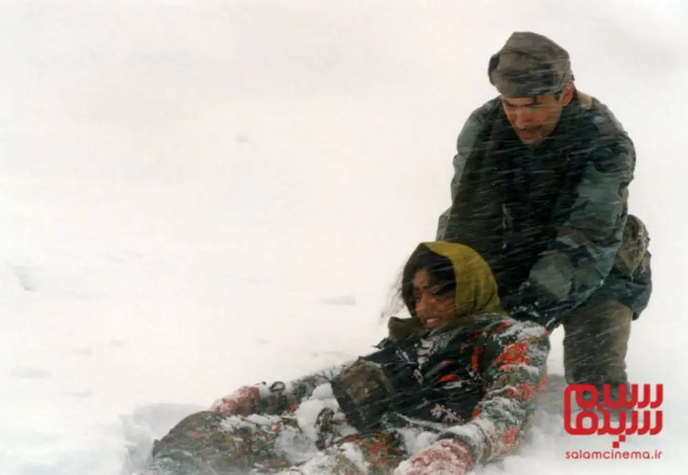 تصاویری از گلشیفته فراهانی و پارسا پیروزفر 22 سال پیش در یک ویدیو - عکس