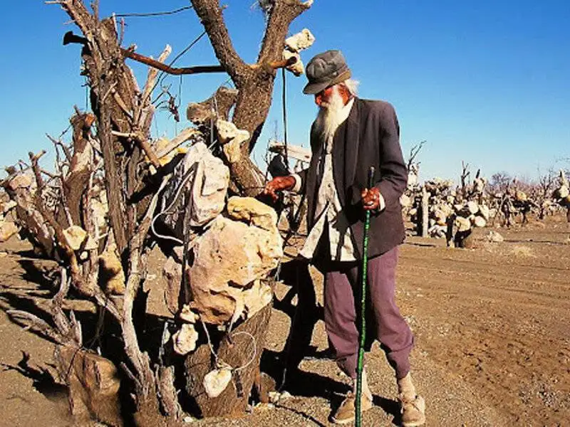 آشنایی با چند مقصد گردشگری رازآلود و شگفت انگیز در گوشه و کنار ایران - جغرافیای جادویی سرزمین ما