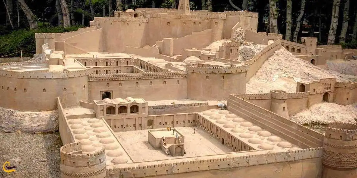 پاییز در باغ موزه های تهران - 5 مقصد جذاب برای تهرانگردی آخرهفته