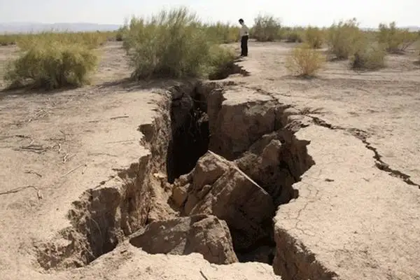 چرا خاک ایران در حال فقیرتر شدن است؟