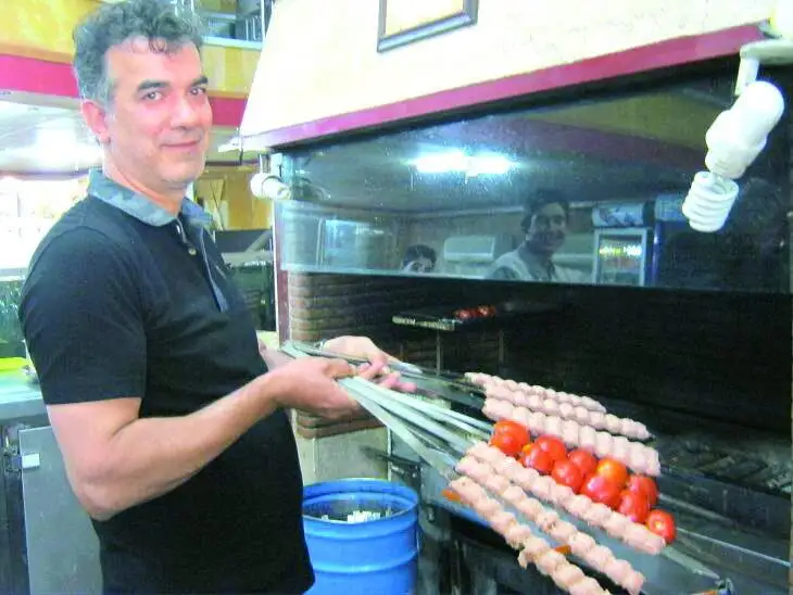 گردش در گذر غذاهای پایتخت