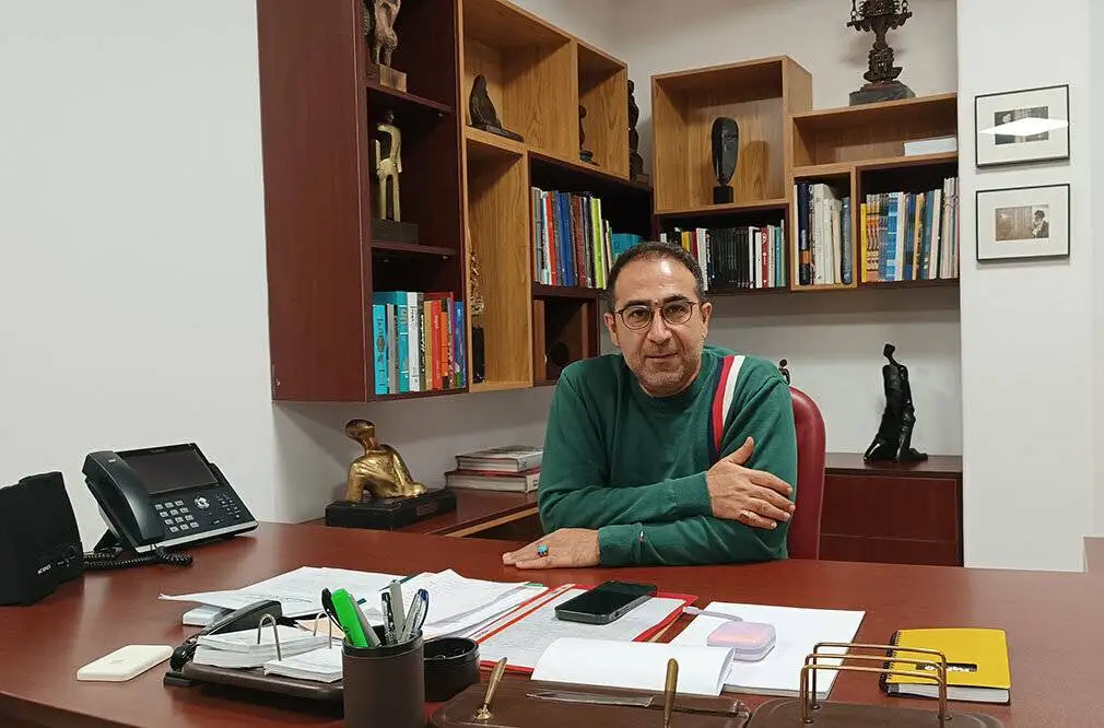 راه اندازی (موزه هنر انقلاب)؛ شبکه سازی هنرمندان اولویت حوزه هنری است